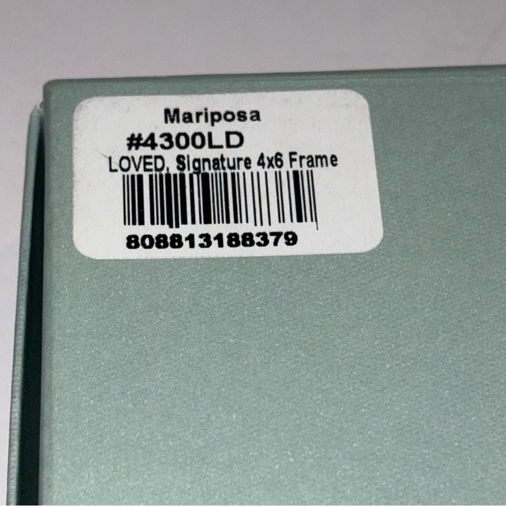 NIB Mariposa LOVED. Signature 4x6 Frame Baby - Picture 3 of 6